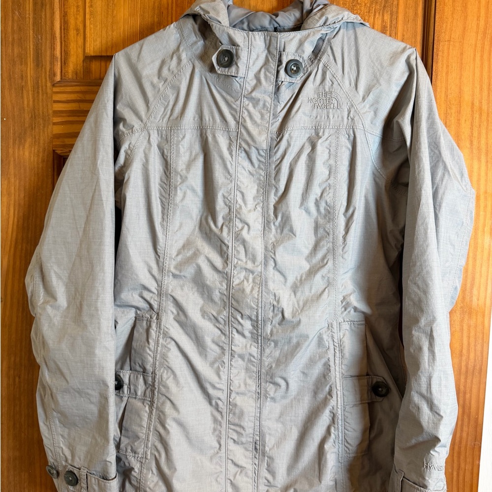 The North Face Women's Light Gray Ski Jacket